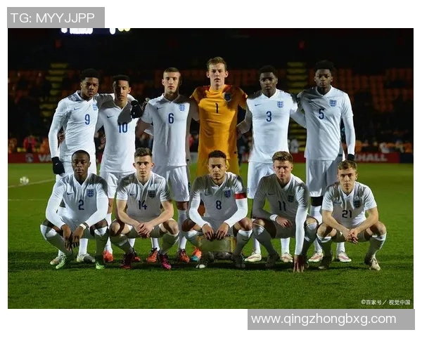 璀璨绿茵场上英雄梦足球明星的荣耀与激情颂